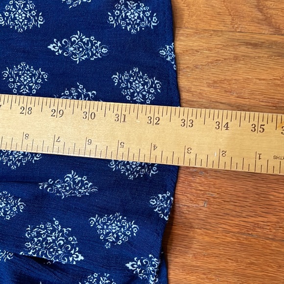 Woman Large Dress Onetheland Navy Blue Small Print Crochet Lace Straps & Decor - Picture 5 of 10